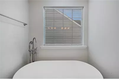 695 Durham Ridge Drive NW, Lilburn, GA 30047 - Photo 17