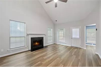 695 Durham Ridge Drive NW, Lilburn, GA 30047 - Photo 7