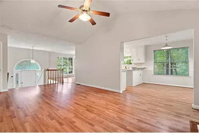 6715 Dogwood Point Lane, Tucker, GA 30084 - Photo 7