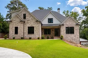 3700 Robinson Rd NE, Marietta, GA 30068 - Photo 1