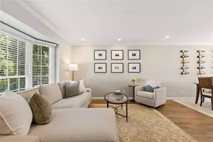 136 NW Peachtree Memorial Dr NW, Atlanta, GA 30309 - Photo 7