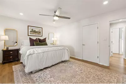 136 NW Peachtree Memorial Drive NW #VA 1, Atlanta, GA 30309 - Photo 23