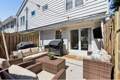 136 NW Peachtree Memorial Drive NW #VA 1, Atlanta, GA 30309 - Photo 33