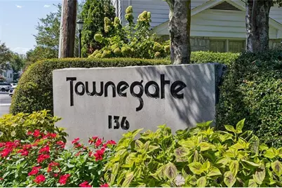 136 NW Peachtree Memorial Drive NW #VA 1, Atlanta, GA 30309 - Photo 33