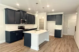 5665 Overview Dr, Flowery Branch, GA 30542 - Photo 5