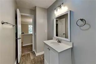 10035 Feather Sound Ct, Alpharetta, GA 30022 - Photo 17