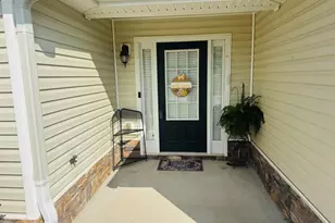 110 Manchester Ln, Jefferson, GA 30549 - Photo 3