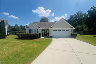 110 Manchester Ln, Jefferson, GA 30549 - Photo 3