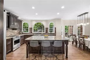 10755 Carrara Cove, Alpharetta, GA 30022 - Photo 9