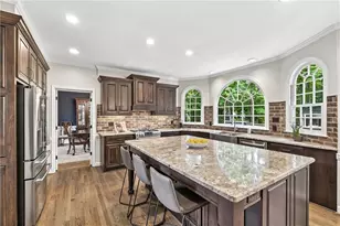 10755 Carrara Cove, Alpharetta, GA 30022 - Photo 7