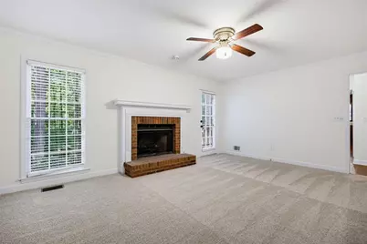 4951 Lost Mountain Trace NW, Kennesaw, GA 30152 - Photo 9