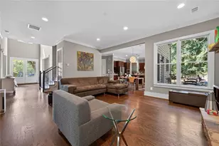 2195 Watercrest Commons Cir, Marietta, GA 30062 - Photo 3