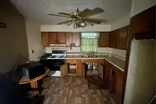 211 W Mulberry St, Lagrange, GA 30240 - Photo 9