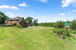 6077 Green Tree Ln, Gainesville, GA 30506 - Photo 59