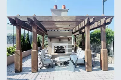 2795 Peachtree Rd NE #409, Atlanta, GA 30305 - Photo 19