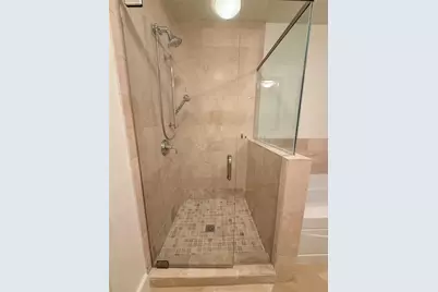 2795 Peachtree Rd NE #409, Atlanta, GA 30305 - Photo 15