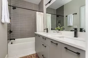 699 Vidalia Ln NW, Atlanta, GA 30318 - Photo 31