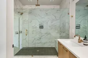 699 Vidalia Ln NW, Atlanta, GA 30318 - Photo 37