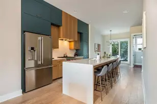 699 Vidalia Ln NW, Atlanta, GA 30318 - Photo 17