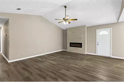 3679 Ashbill, Rex, GA 30273 - Photo 5