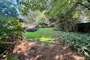 11860 Wexford Club Dr, Roswell, GA 30075 - Photo 31