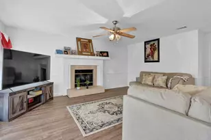 3245 Shady Woods Cir, Lawrenceville, GA 30044 - Photo 19