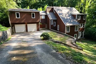 258 Kenilworth Cir, Stone Mountain, GA 30083 - Photo 1