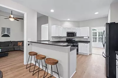2815 Emerald Court SW, Atlanta, GA 30311 - Photo 3