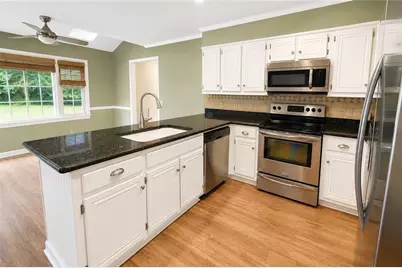1820 N Chestnut Grove Drive, Marietta, GA 30066 - Photo 7