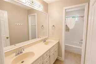 1820 N Chestnut Grove Dr, Marietta, GA 30066 - Photo 17