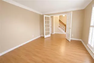1820 N Chestnut Grove Dr, Marietta, GA 30066 - Photo 5