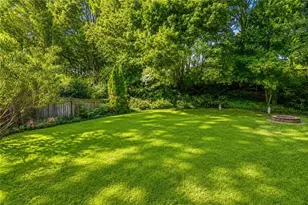 1820 N Chestnut Grove Dr, Marietta, GA 30066 - Photo 23