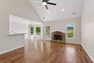 1433 Rosewood Creek Dr, Marietta, GA 30066 - Photo 5