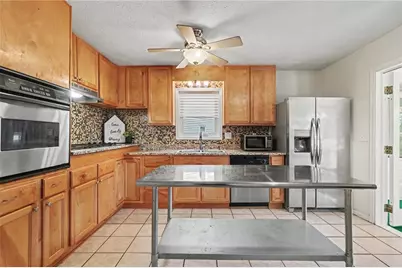 8922 Western Pines Drive, Douglasville, GA 30134 - Photo 13