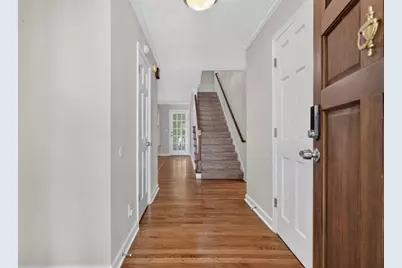 540 Clear Lake Lane, Suwanee, GA 30024 - Photo 9