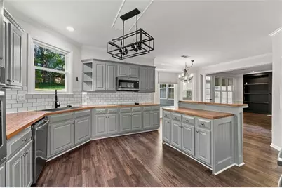 2525 Woodbrook Court, Lawrenceville, GA 30043 - Photo 11