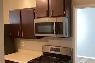 10440 Plantation Bridge Dr, Johns Creek, GA 30022 - Photo 11