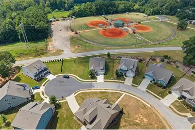352 Chestnut Chase, Hoschton, GA 30548 - Photo 3