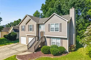 4879 Lake Park Ln, Acworth, GA 30101 - Photo 3