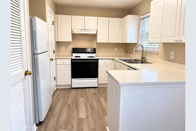 300 Goldenrod Drive, Stockbridge, GA 30281 - Photo 5