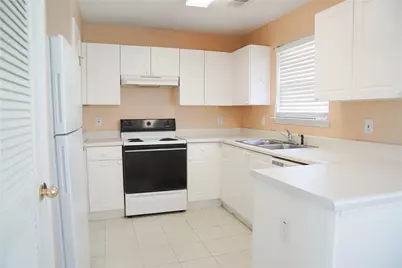 300 Goldenrod Drive, Stockbridge, GA 30281 - Photo 3