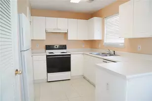 300 Goldenrod Dr, Stockbridge, GA 30281 - Photo 3