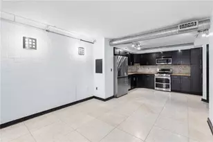 795 Hammond Dr, Sandy Springs, GA 30328 - Photo 5
