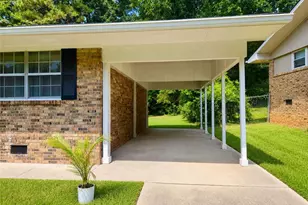 792 SW Plainville Circle SW, Atlanta, GA 30331 - Photo 3
