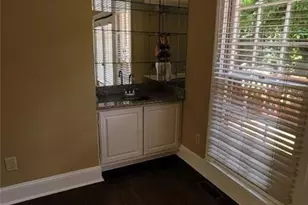 5005 Johns Creek Ct, Alpharetta, GA 30022 - Photo 9