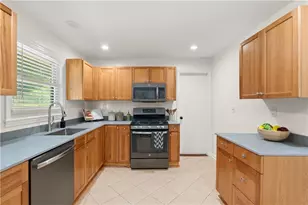 371 North Ave, Hapeville, GA 30354 - Photo 17
