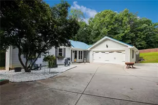 1695 Lakeside Trail, Cumming, GA 30041 - Photo 33
