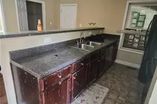 931 Hall St NW, Atlanta, GA 30318 - Photo 5