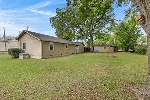 303 S Main St, Adairsville, GA 30103 - Photo 17