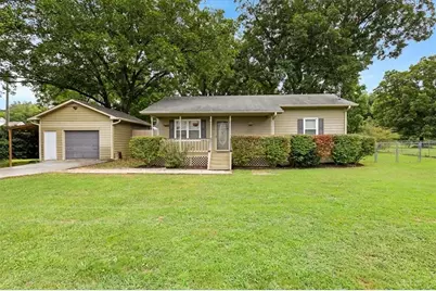 303 S Main Street, Adairsville, GA 30103 - Photo 1